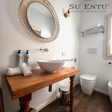 Su Entu Sardinian Country Club Όλμπια