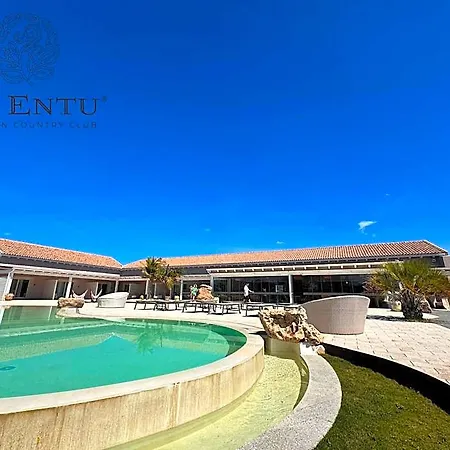 Su Entu Boutique Ольбия