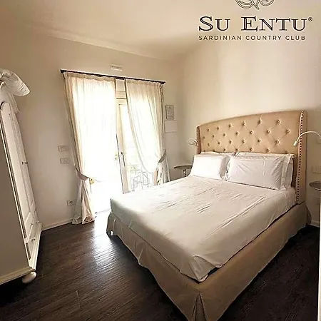 Курортний комплекс Su Entu Boutique Ольбія
