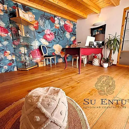 Su Entu Boutique 4*