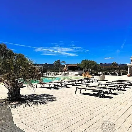Su Entu Boutique 4* Ольбия